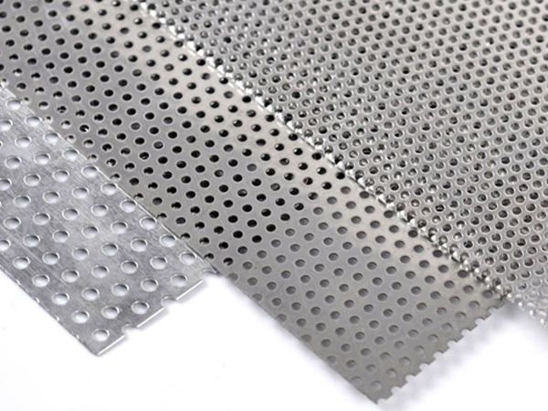 Galvanized 0.5 & 0.8 Perforated Sheet