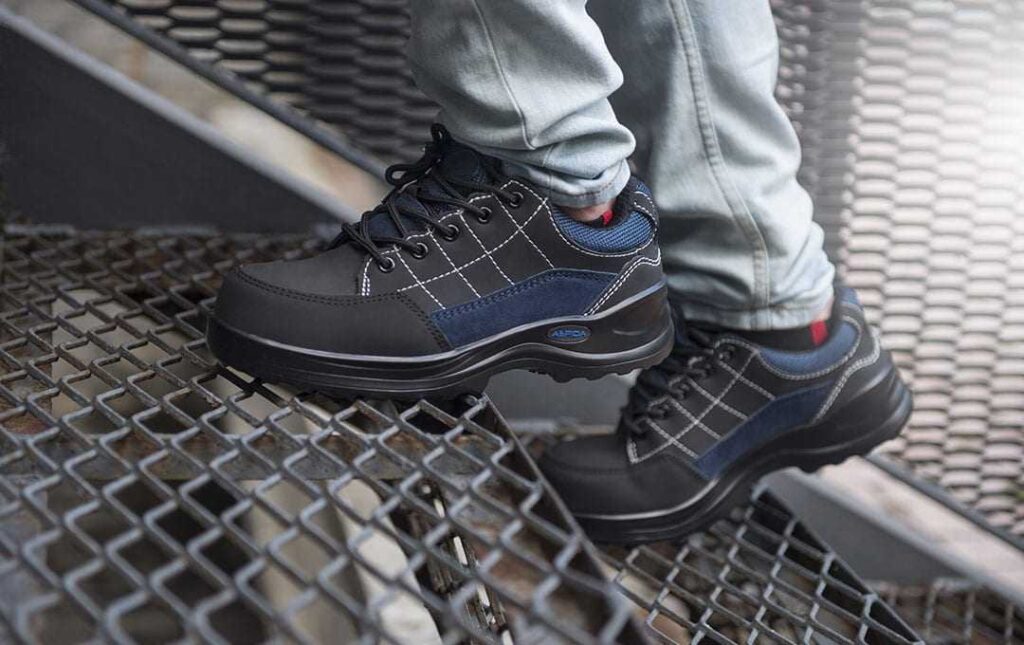 safety shoe high cut