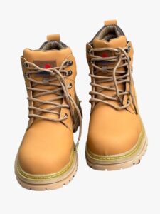 slip on safety shoes